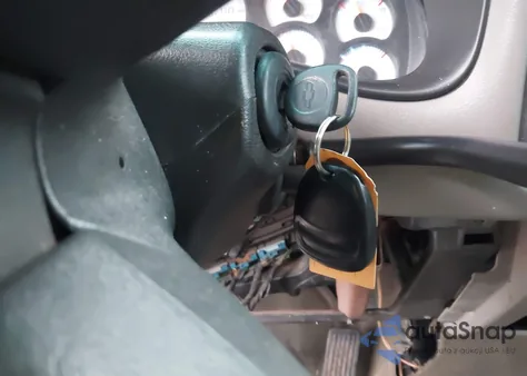 2003 Chevrolet Tahoe Ls z USA, uszkodzony, nr VIN 1GNEC13V53R133127